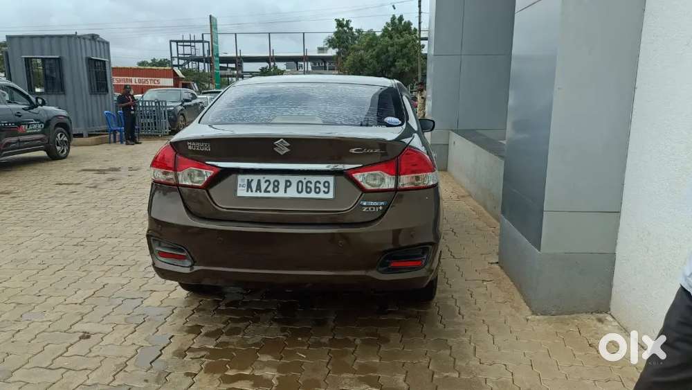 Maruti Suzuki Ciaz Zdi+ Shvs Topend Modle Showroom Maintained Vehicle
