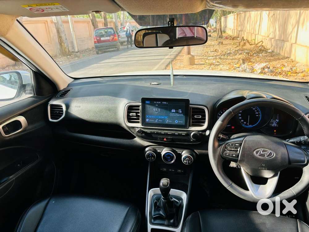 Hyundai Venue, 2022, Cng & Hybrids