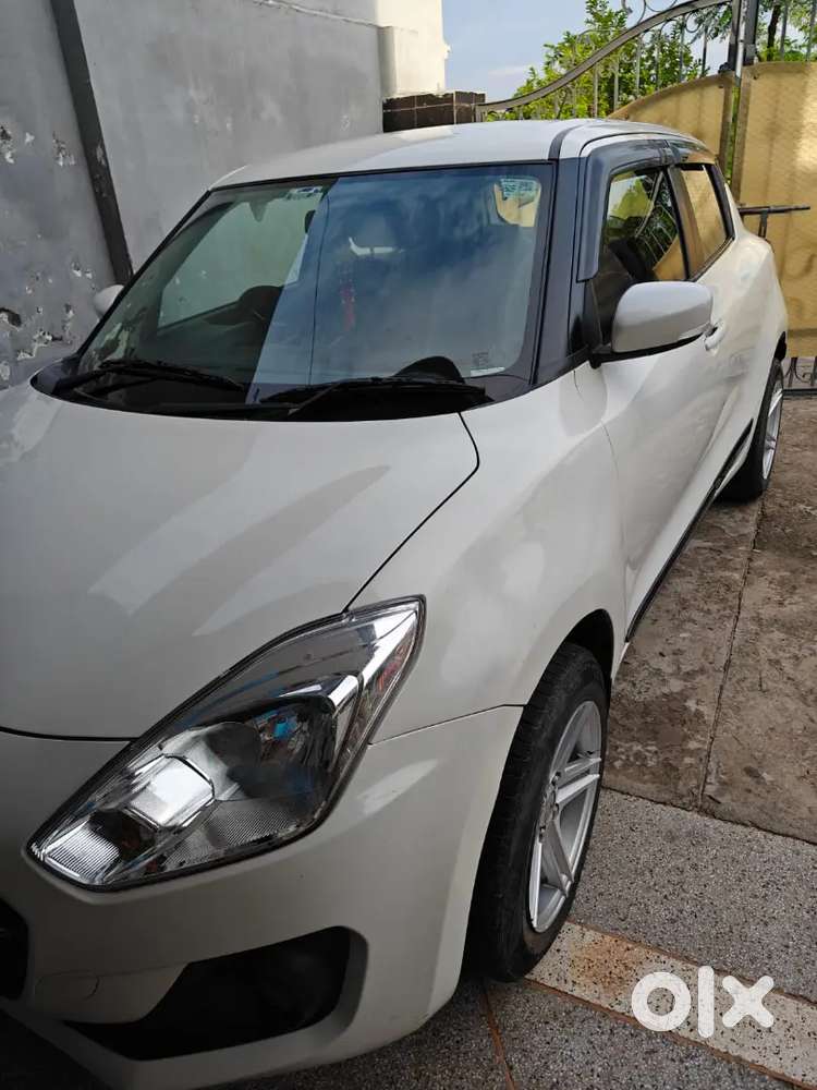 Maruti Suzuki Swift 2021, 4 Cylinder
