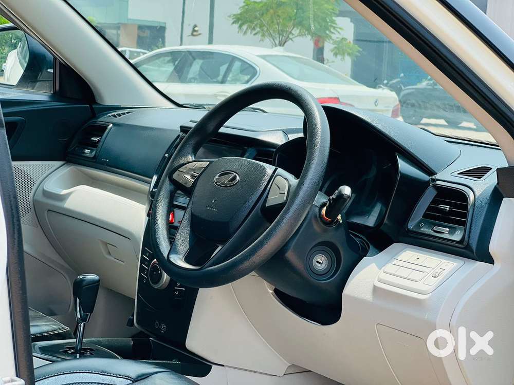 Mahindra Xuv300 W8 Amt Diesel, 2021, Diesel