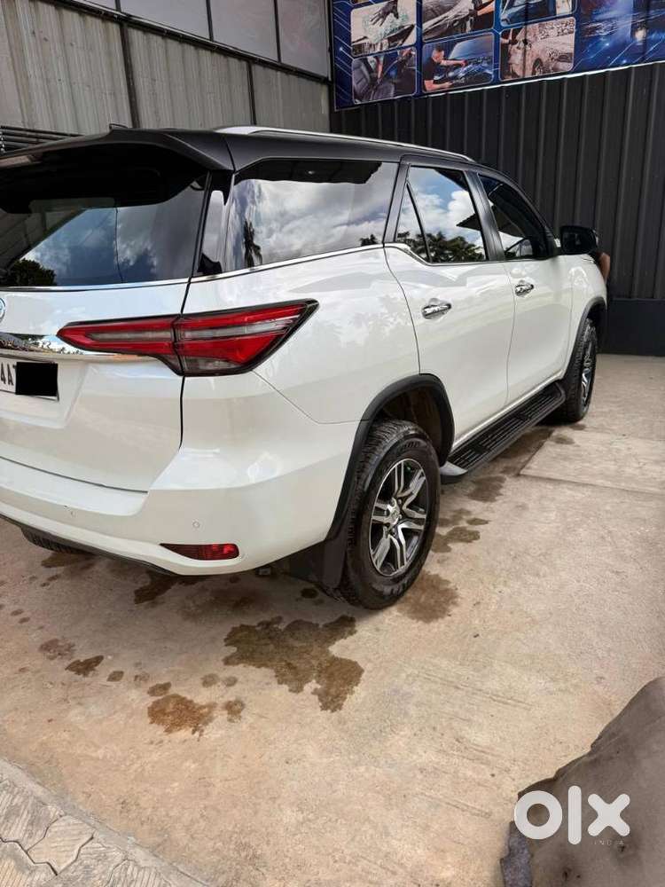 Toyota Fortuner 4x2 At, 2022, Diesel