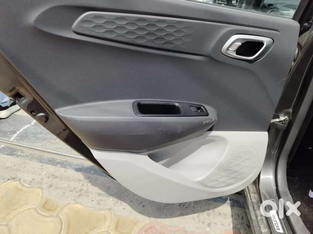 Hyundai Grand I10 Nios Sportz 1.2 Kappa Cng, 2024, Cng & Hybrids