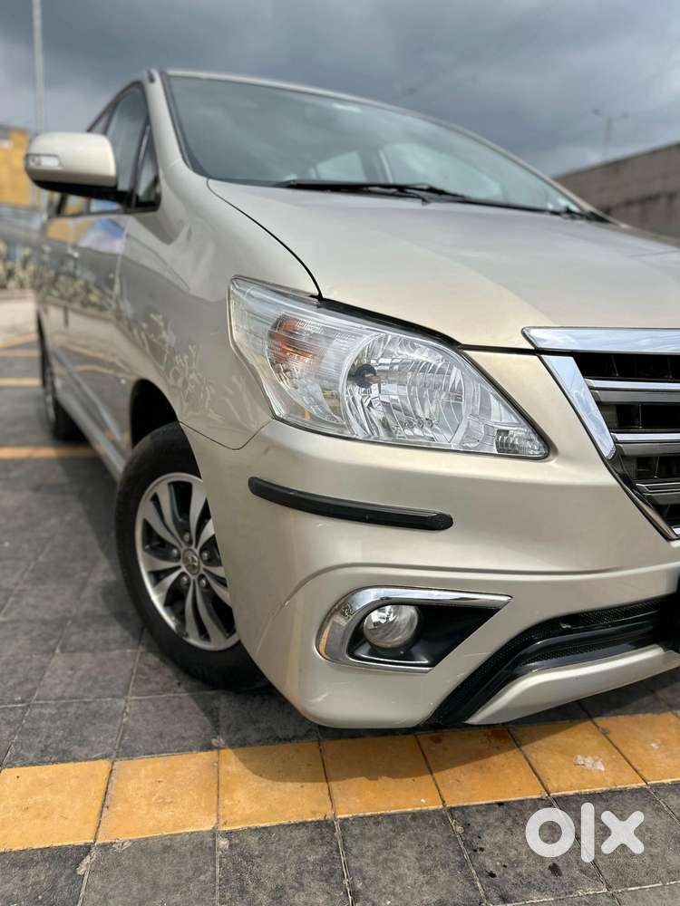 Toyota Innova 2.5 V 7 Str, 2015, Diesel