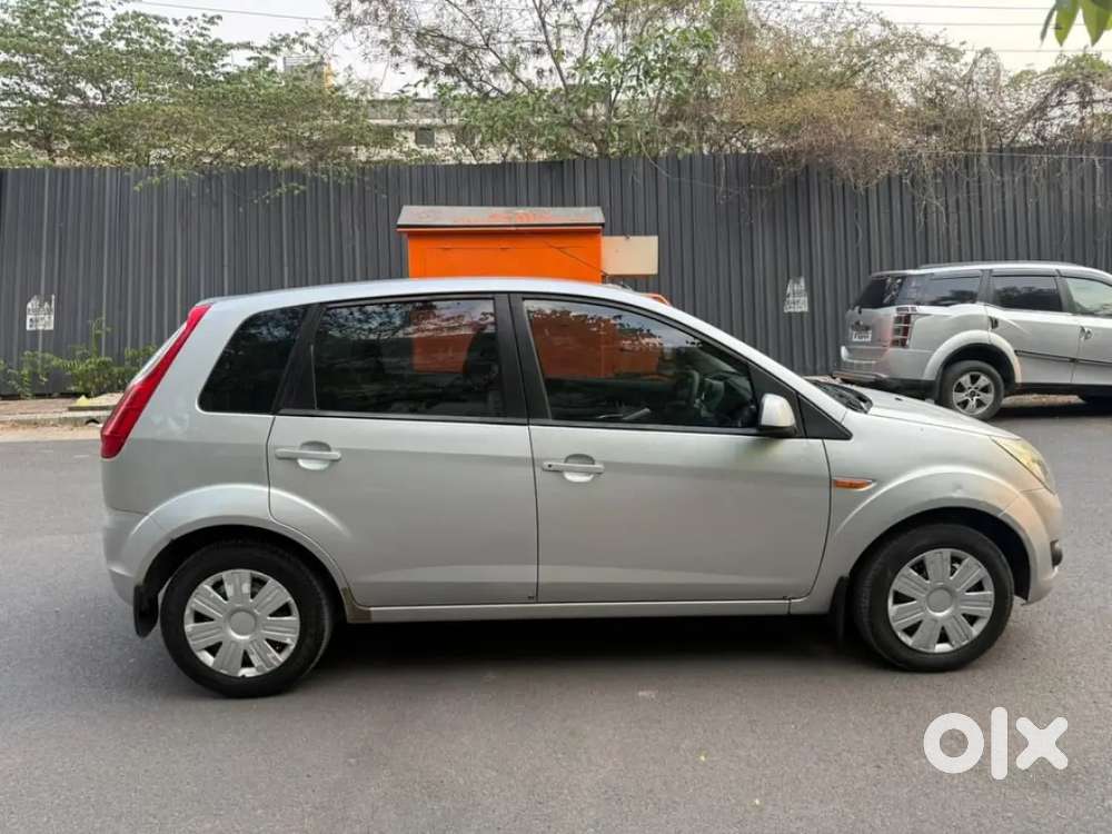 Ford Figo Exi Petrol 2011 In Cutting Rate