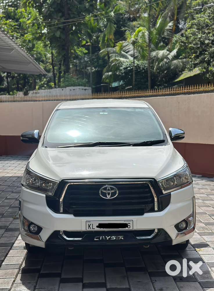 Toyota Innova Crysta 2018 Diesel 188000 Km Driven