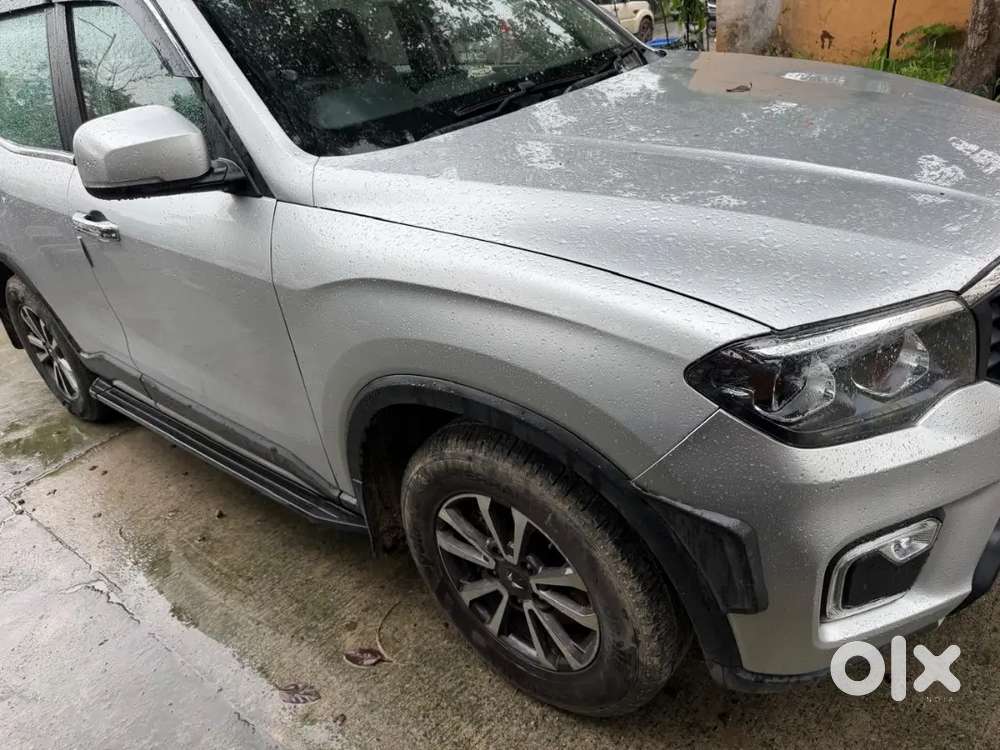 Mahindra Scorpio N Z8 Select Manual 2025 Petrol Well Maintained