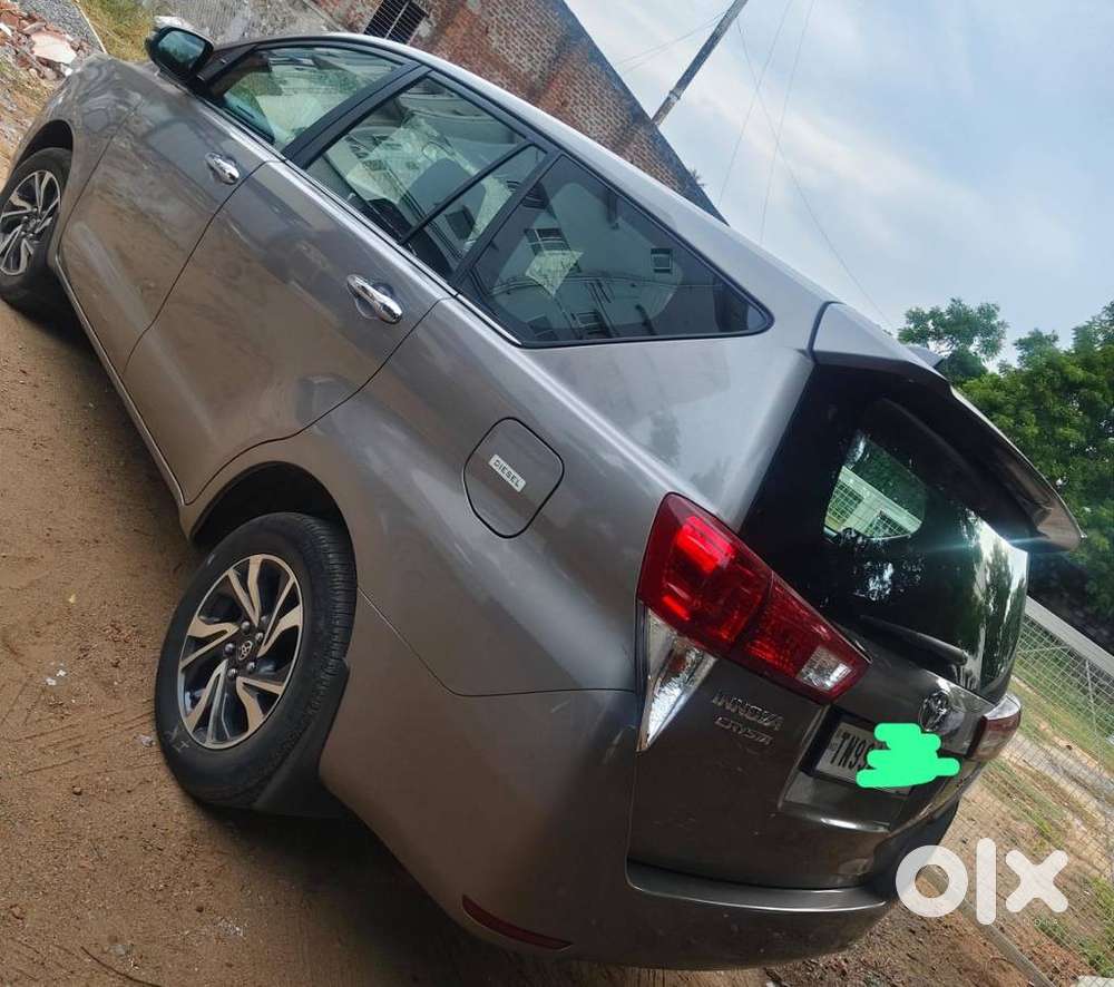 Toyota Innova Crysta 2.4 V 7 Str, 2023, Diesel