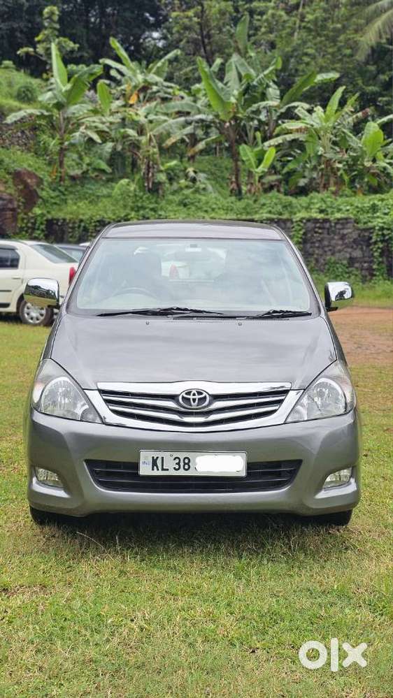 Toyota Innova 2.5 G (diesel) 7 Seater, 2011, Diesel
