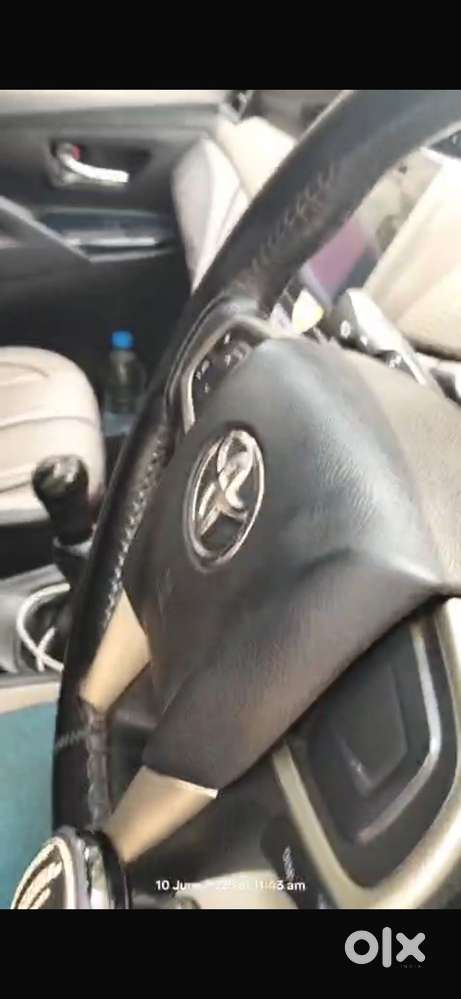 Toyota Innova Crysta 2.4 G Mt 8s, 2019, Diesel
