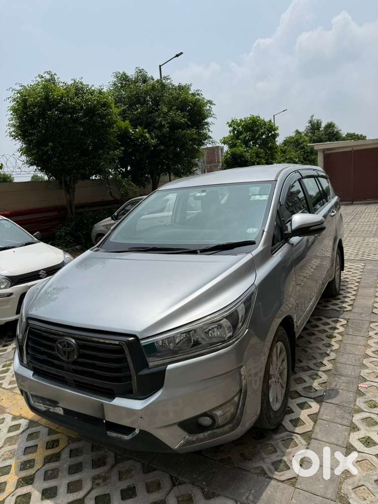 2023 Toyota Innova Crysta
