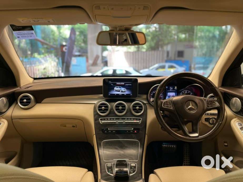 Mercedes-benz Glc Class Progressive 300, 2019, Petrol