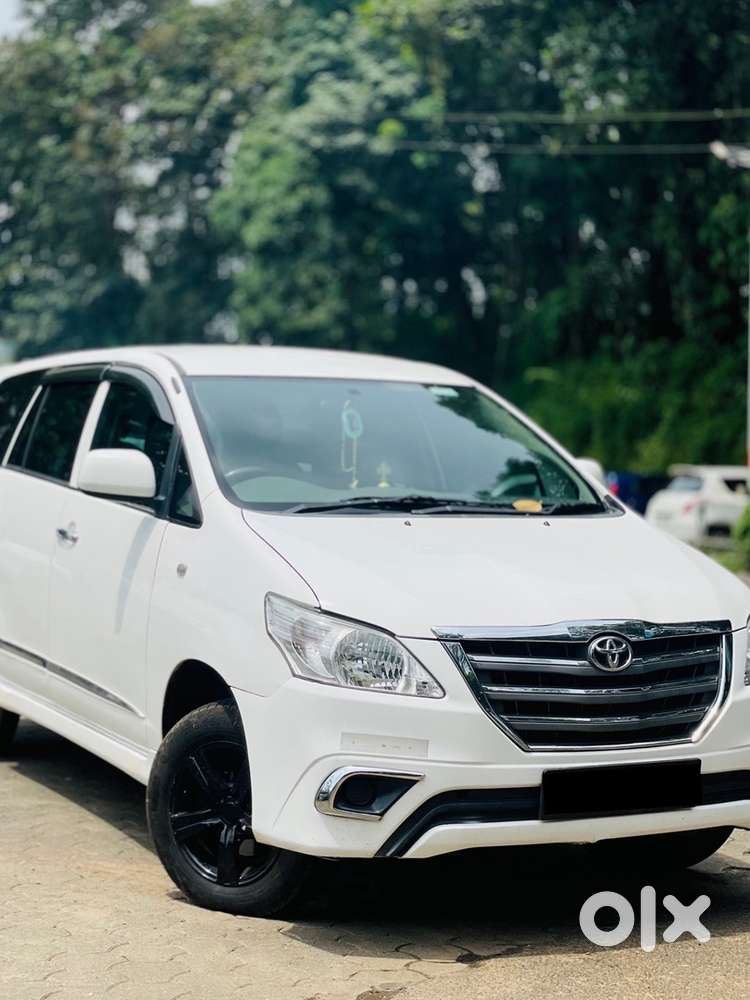 Toyota Innova 2013