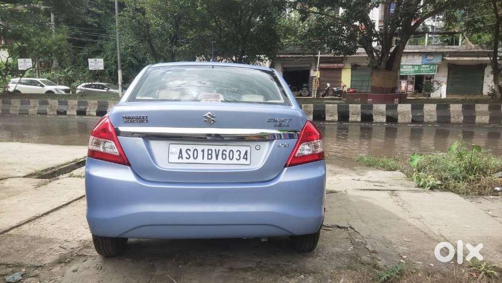 Maruti Suzuki Swift Dzire 1.2 Vxi Bsiv, 2015, Petrol