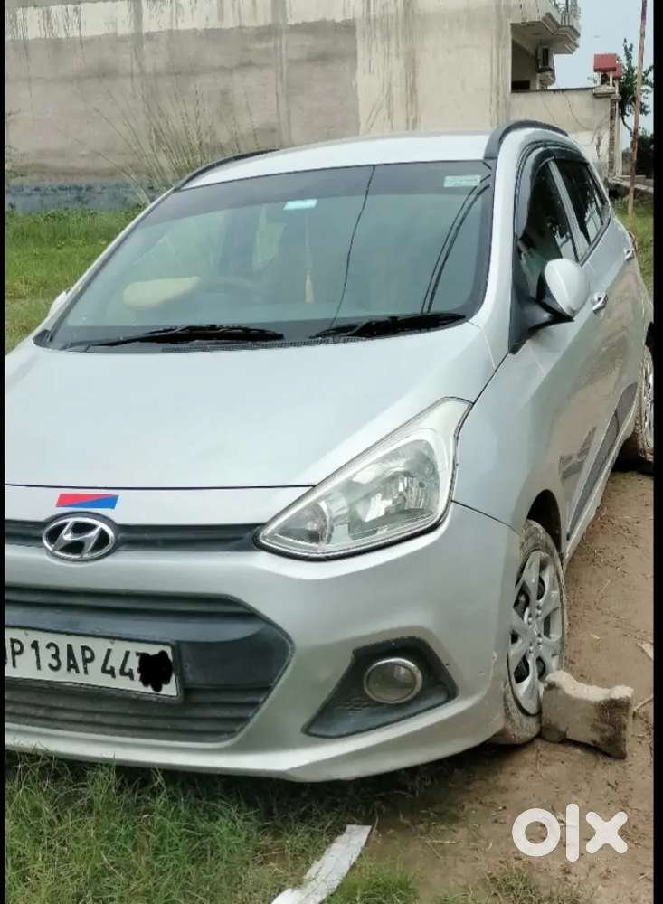 Hyundai Grand I10 Sportz 2015