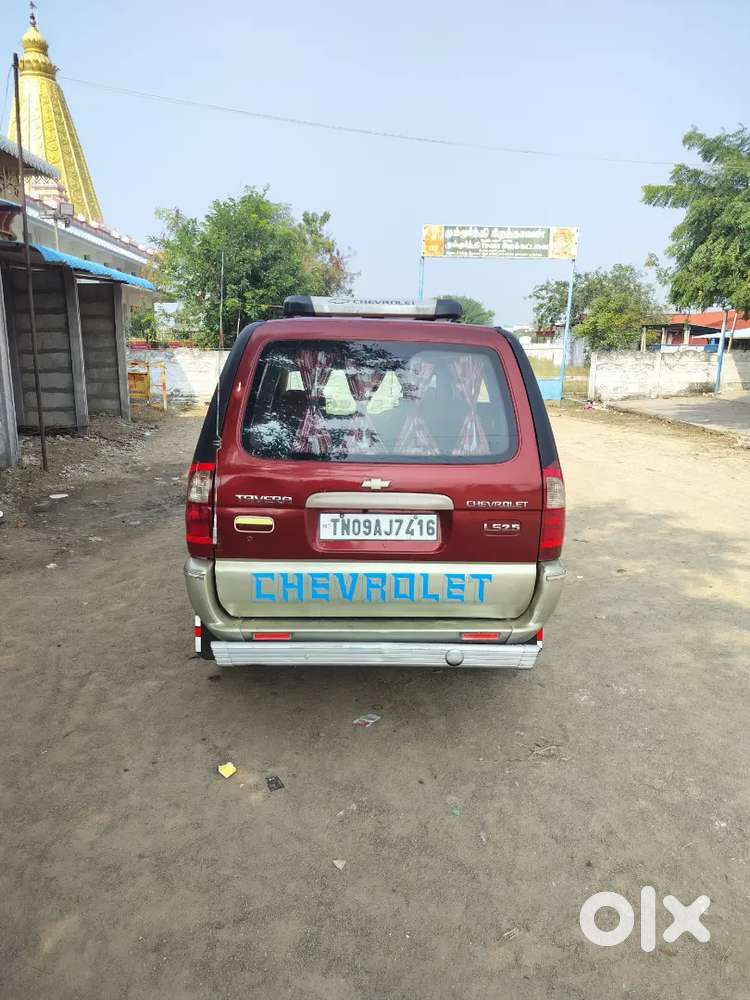 Chevrolet Tavera 2005