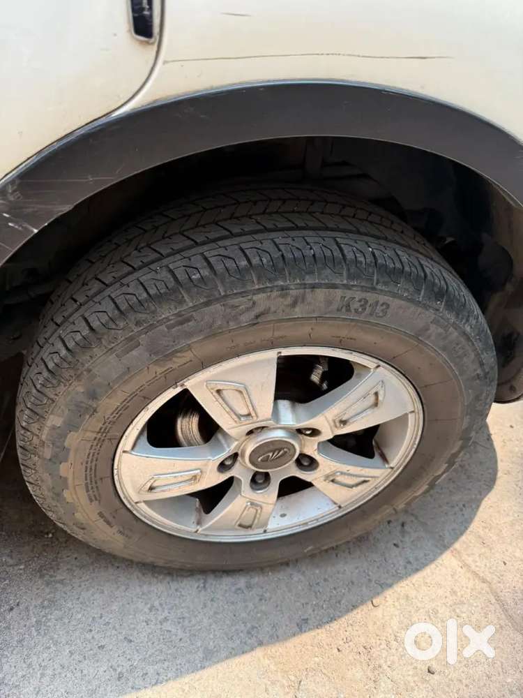 Mahindra Xuv500 Diesel Manual 2012 Year