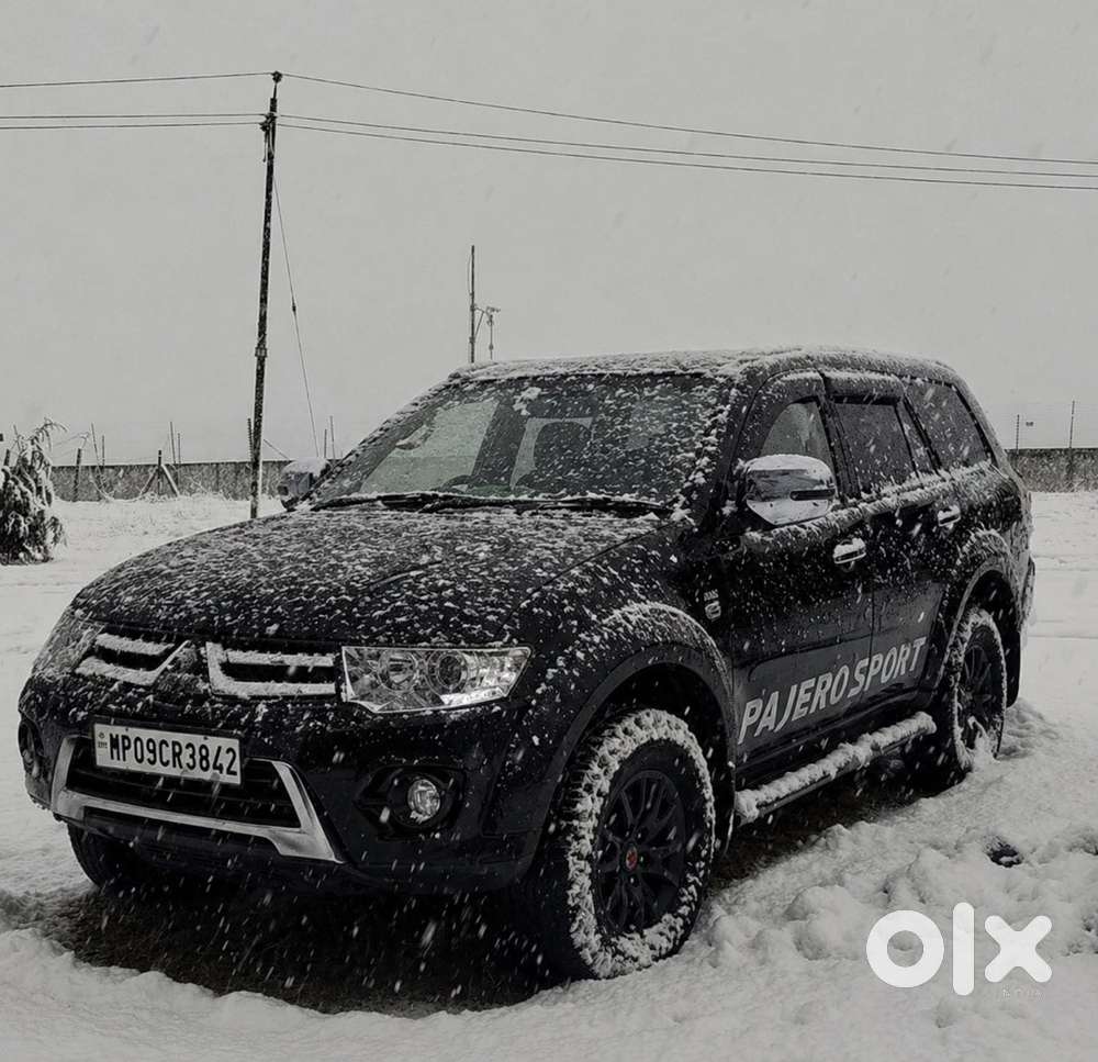 Mitsubishi Pajero Sport 2015
