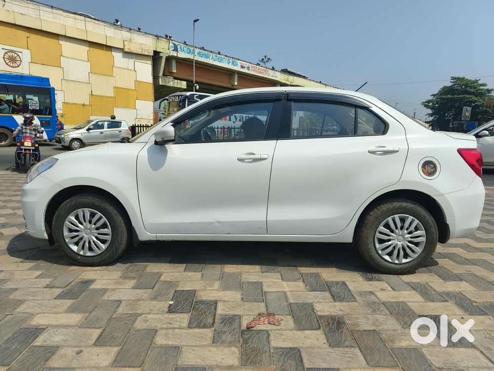 Maruti Suzuki Swift Dzire Vxi Optional, 2024, Petrol
