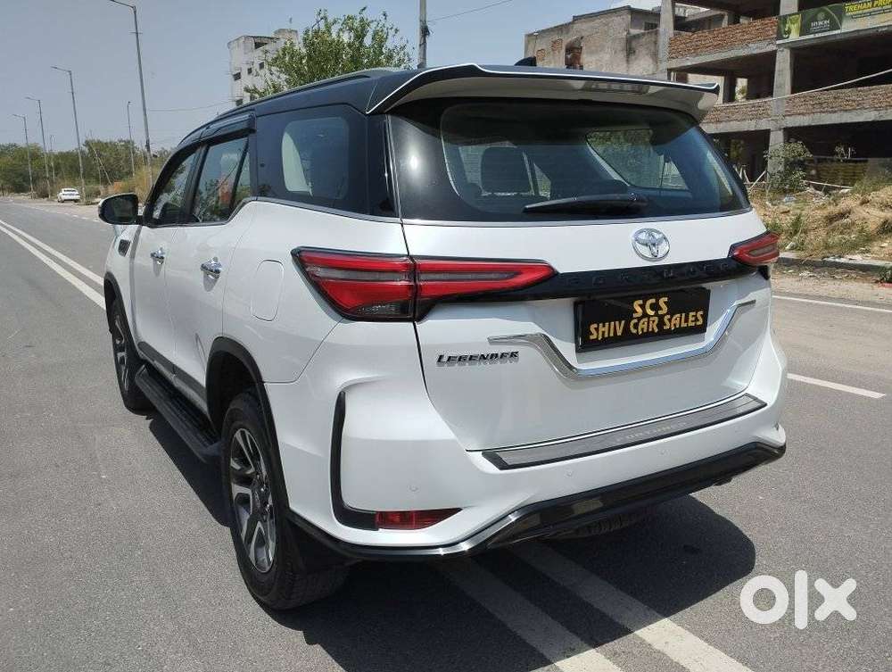 Toyota Fortuner Legender 4x2 At 2.8, 2024, Diesel