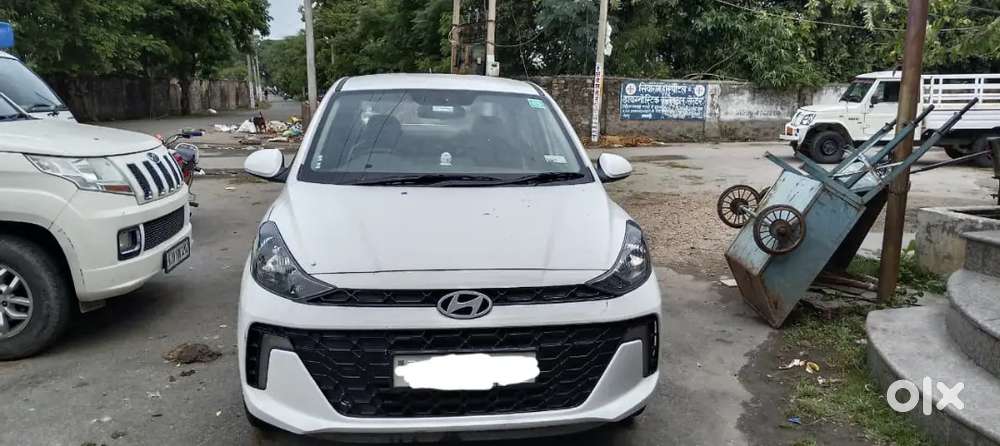 Hyundai Aura 1.2 Petrol 2026