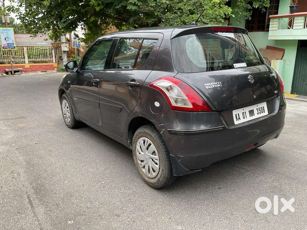 Maruti Suzuki Swift Vxi + Manual, 2015, Petrol