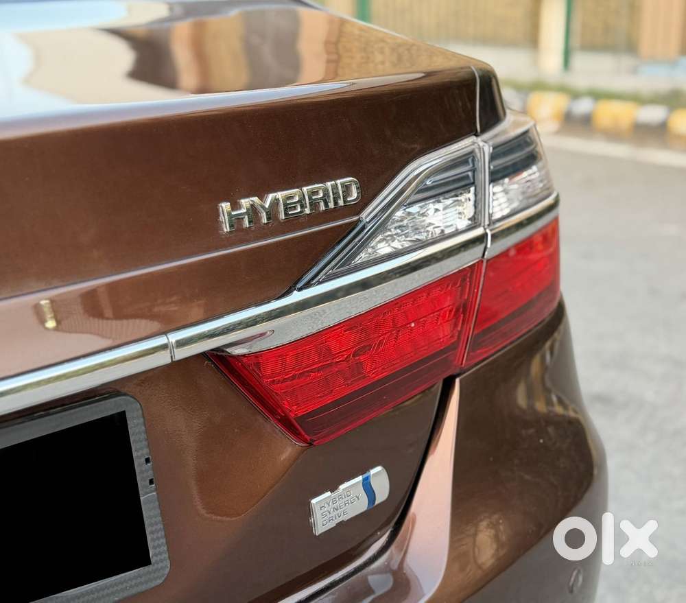 Toyota Camry Hybrid 2.5, 2017, Petrol