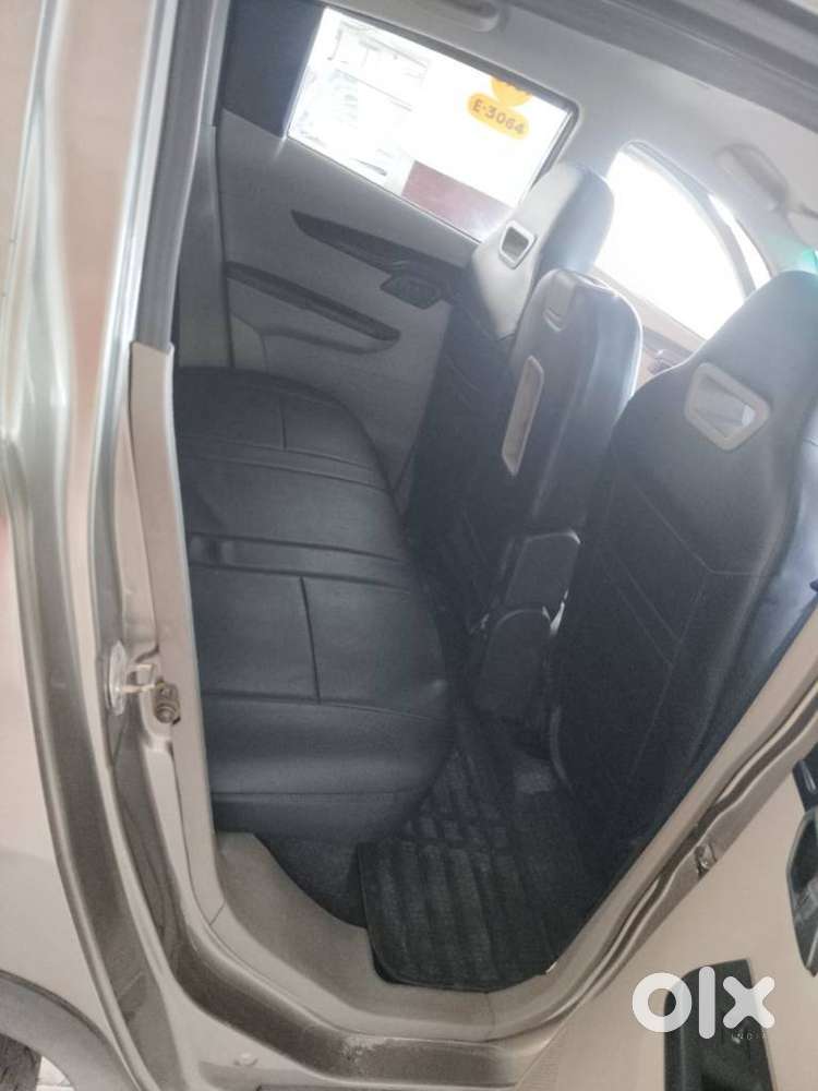 Mahindra Kuv 100 2016-2017 Mfalcon G80 K6 Plus, 2016, Petrol