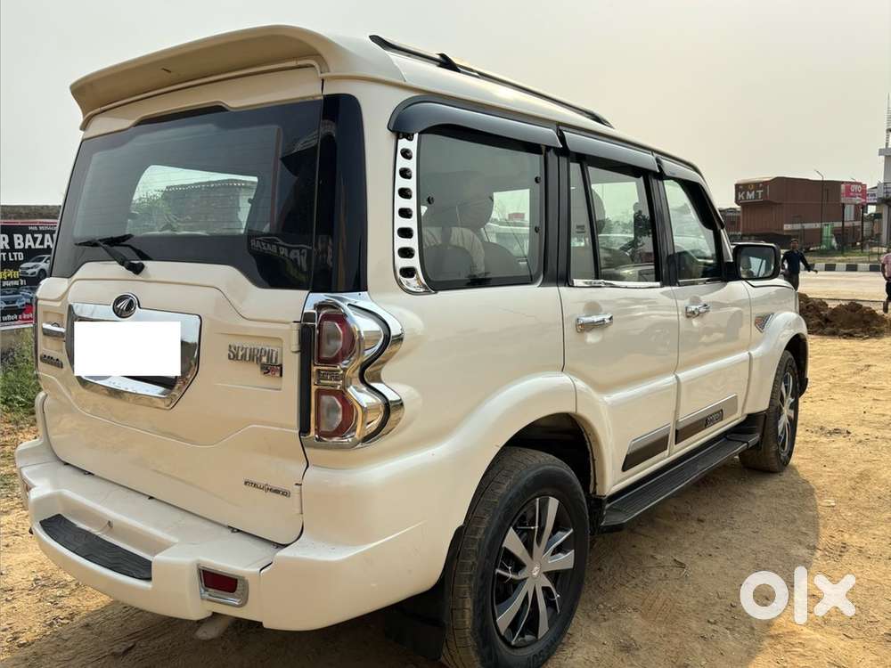 Mahindra Diesel Car 2017