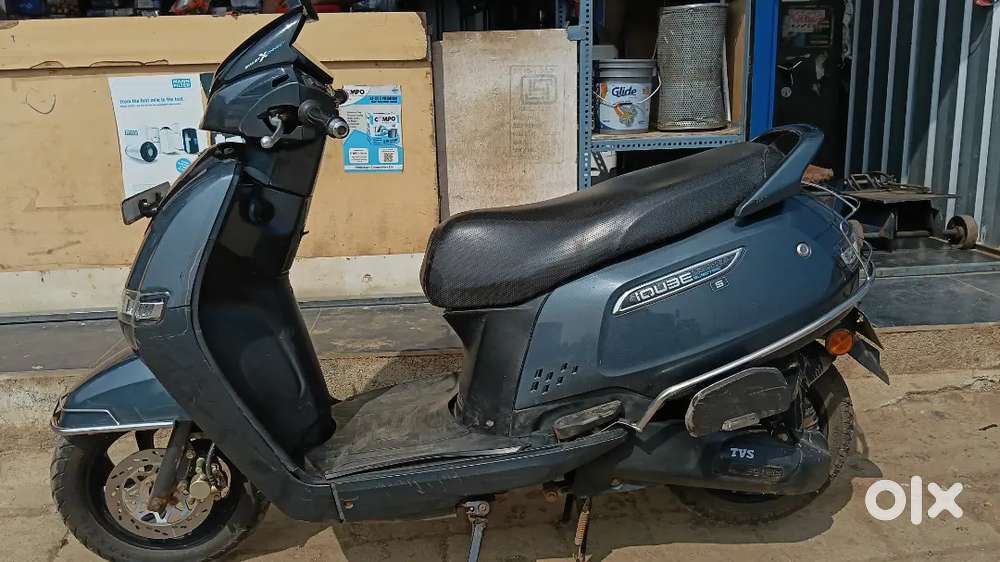 Tvs scooter 80000 Scooters 1823145496 - Main Image