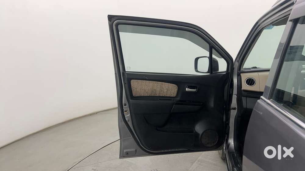 Maruti Suzuki Wagon R 1.0 Vxi Amt, 2018, Petrol