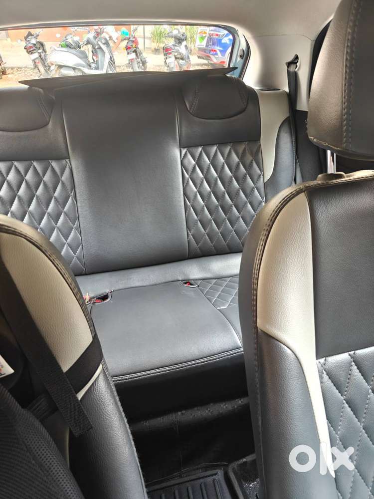 Tata Punch 2023 Petrol Adv Rhythm Amt