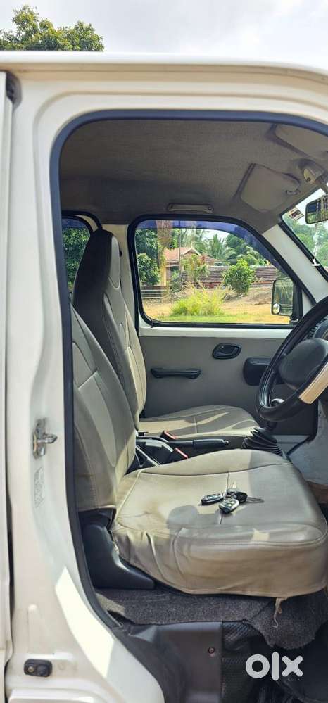 Maruti Suzuki Eeco 5 Str Ac (o), 2012, Petrol