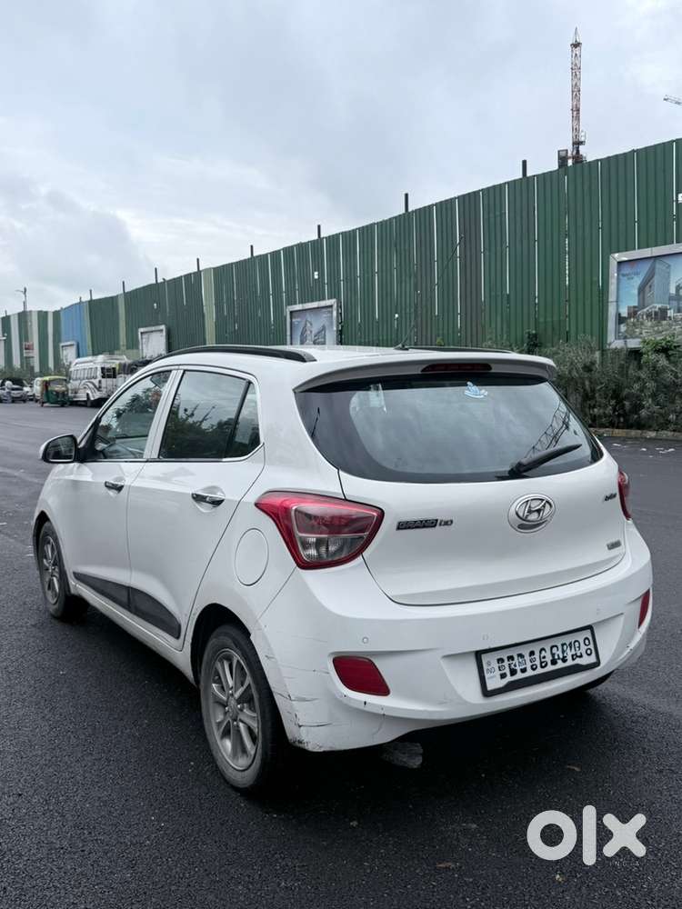 Hyundai Grand I10 Petrol At Top Model