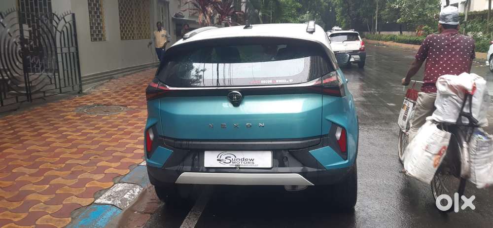 Tata Nexon Creative Plus 1.2 Revotron Petrol 6 Amt Dt, 2024, Petrol
