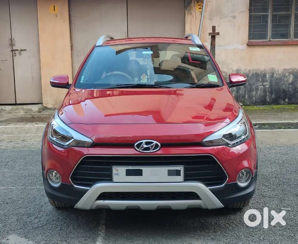 Hyundai I20 Active Sx Top Model : Only 6,317 Km : Like New : 1st Owner