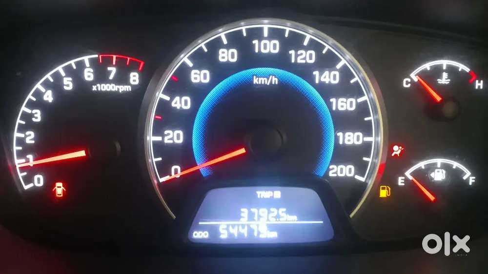 Hyundai Grand I10 2017 Petrol Well Maintained