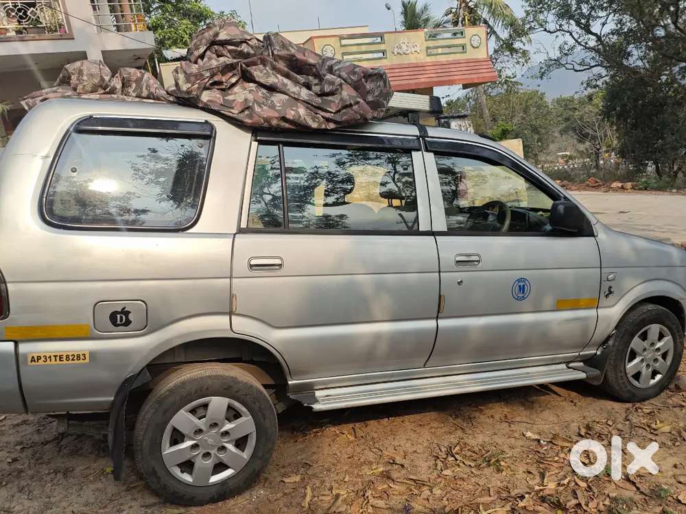 Chevrolet Tavera 2015 Diesel Well Maintained