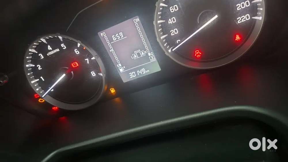 Maruti Brezza Lxi Hybrid 2025