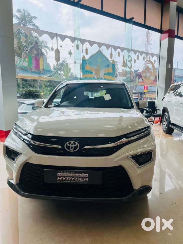 Toyota Urban Cruiser Hyryder 1.5 V Hybrid, 2025, Petrol
