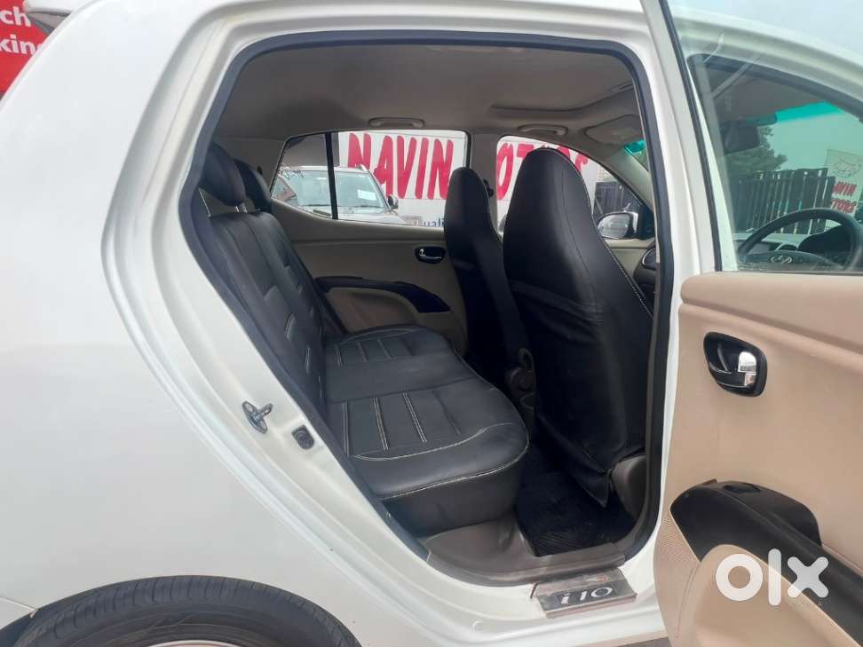 Hyundai I10 Asta Sunroof At, 2012, Petrol