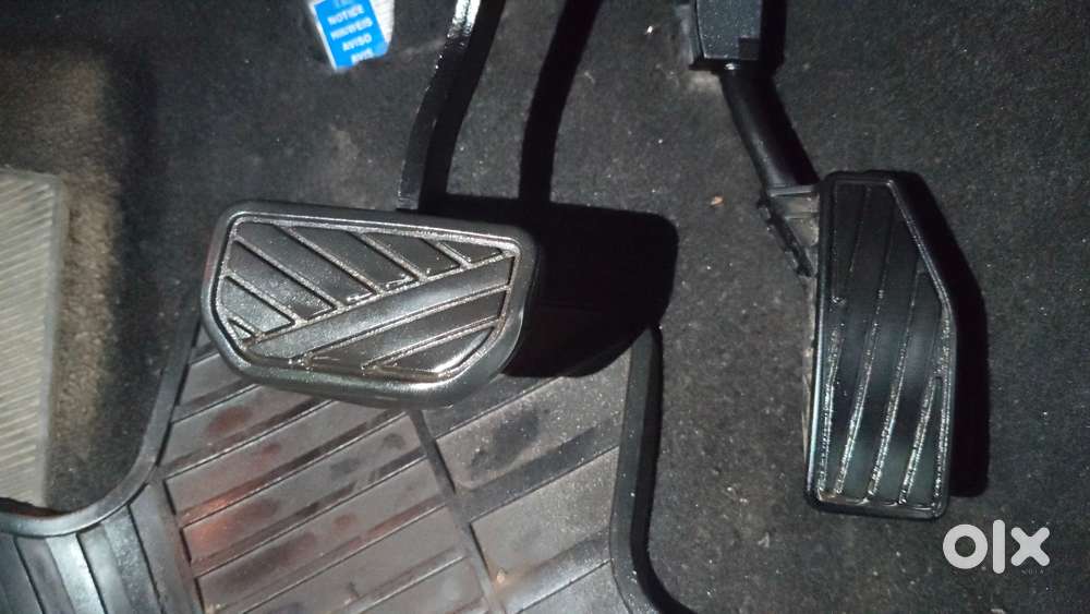 Maruti Suzuki Baleno 1.2 Cvt Zeta, 2017, Petrol