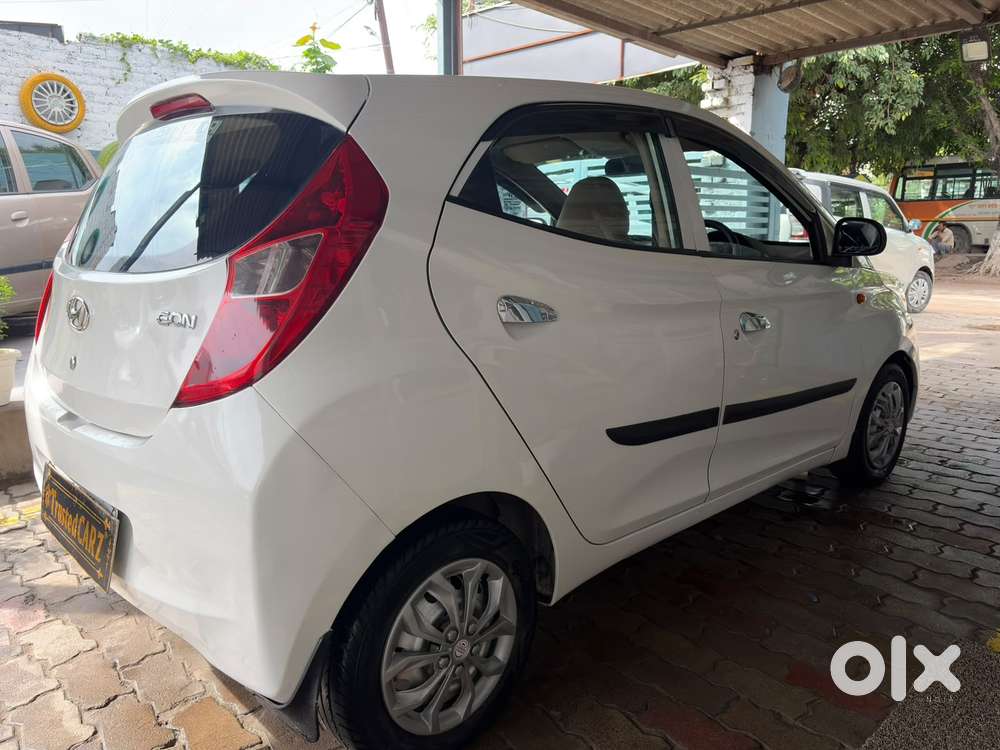 Hyundai Eon Era +, 2017, Petrol