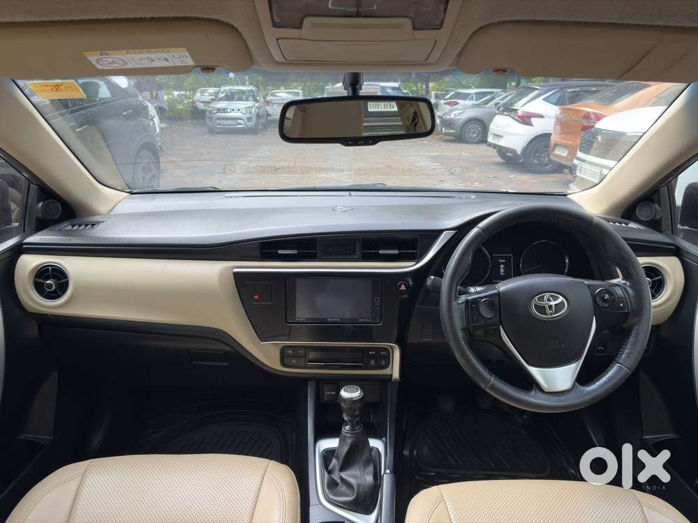 Toyota Corolla Altis 1.8 G, 2017, Petrol