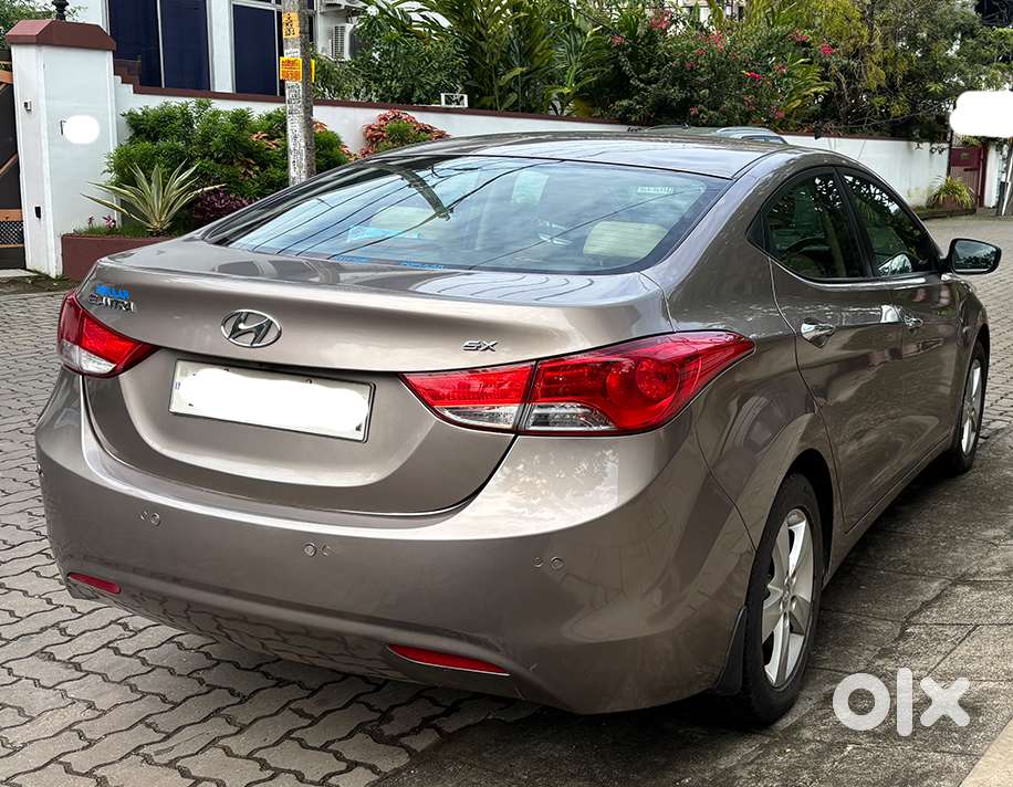 Hyundai Elantra 2013 Petrol 47229 Km Driven