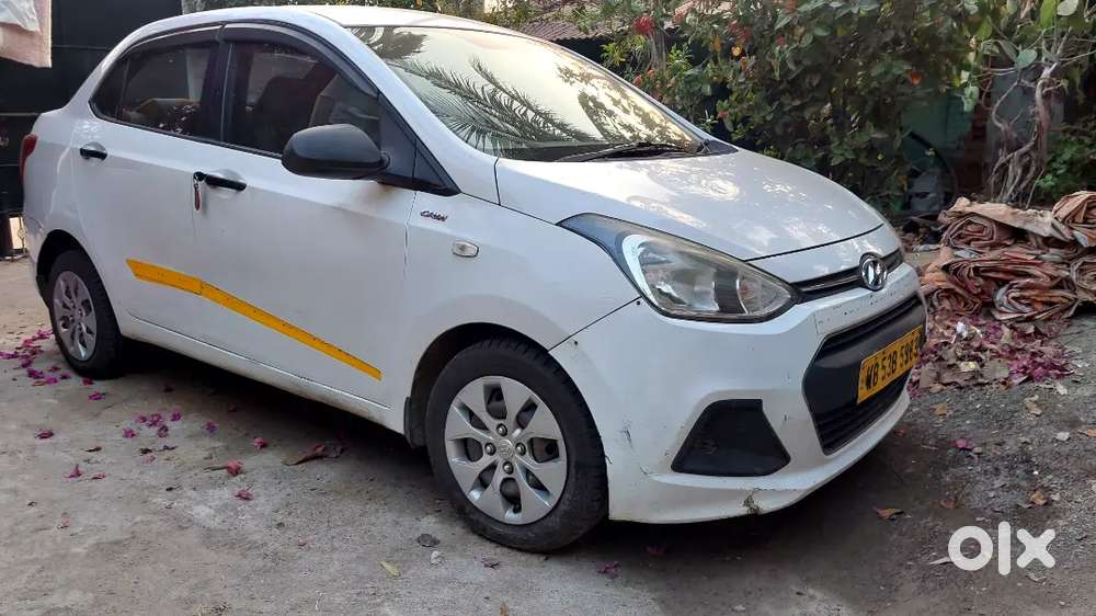 Hyundai Xcent 2015 Diesel Well Maintained