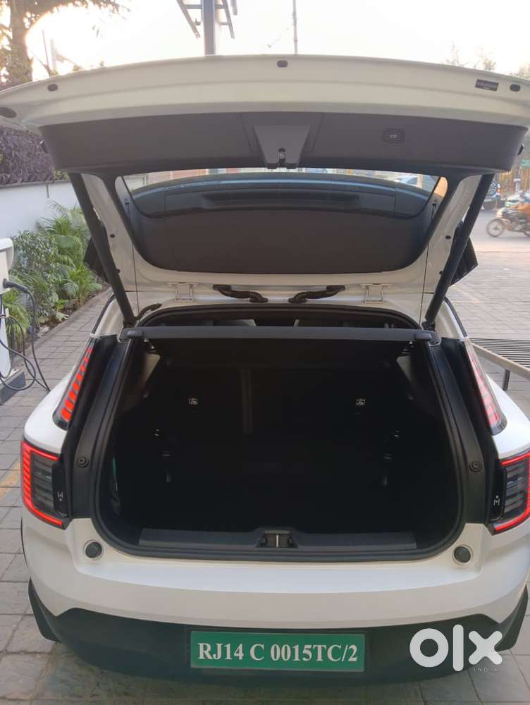 Volvo Ex30, 2025, Electric