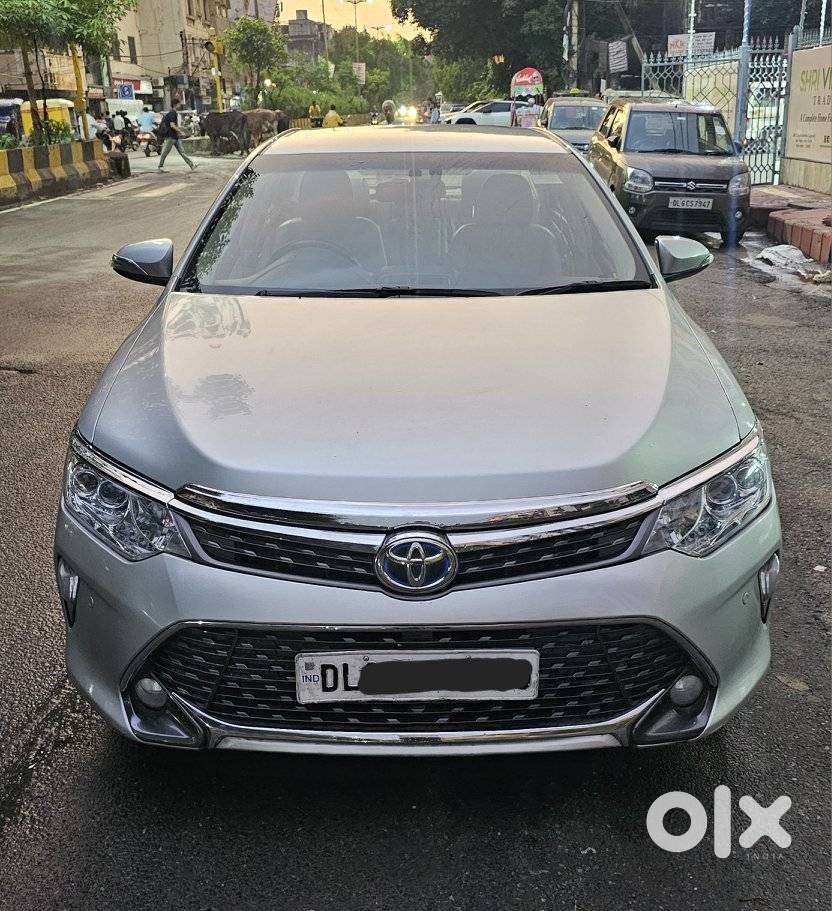 Toyota Camry Hybrid 2.5, 2016, Petrol