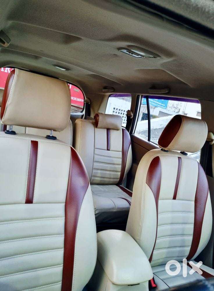 Toyota Innova 2.5 Le Diesel 7 Seater, 2016, Diesel