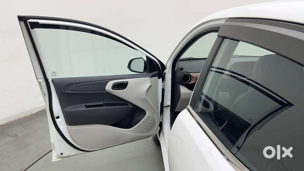 Hyundai Aura [2023-ongoing] 1.2 S Petrol Manual, 2021, Petrol