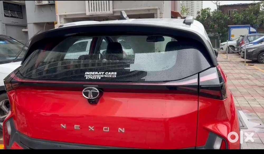 Tata Nexon Petrol 2023 With Sunroof